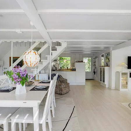 3 Bedroom Cozy In * Hadsund