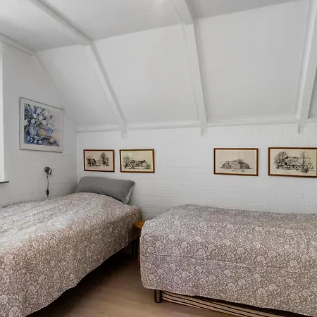 別荘 3 Bedroom Cozy In *